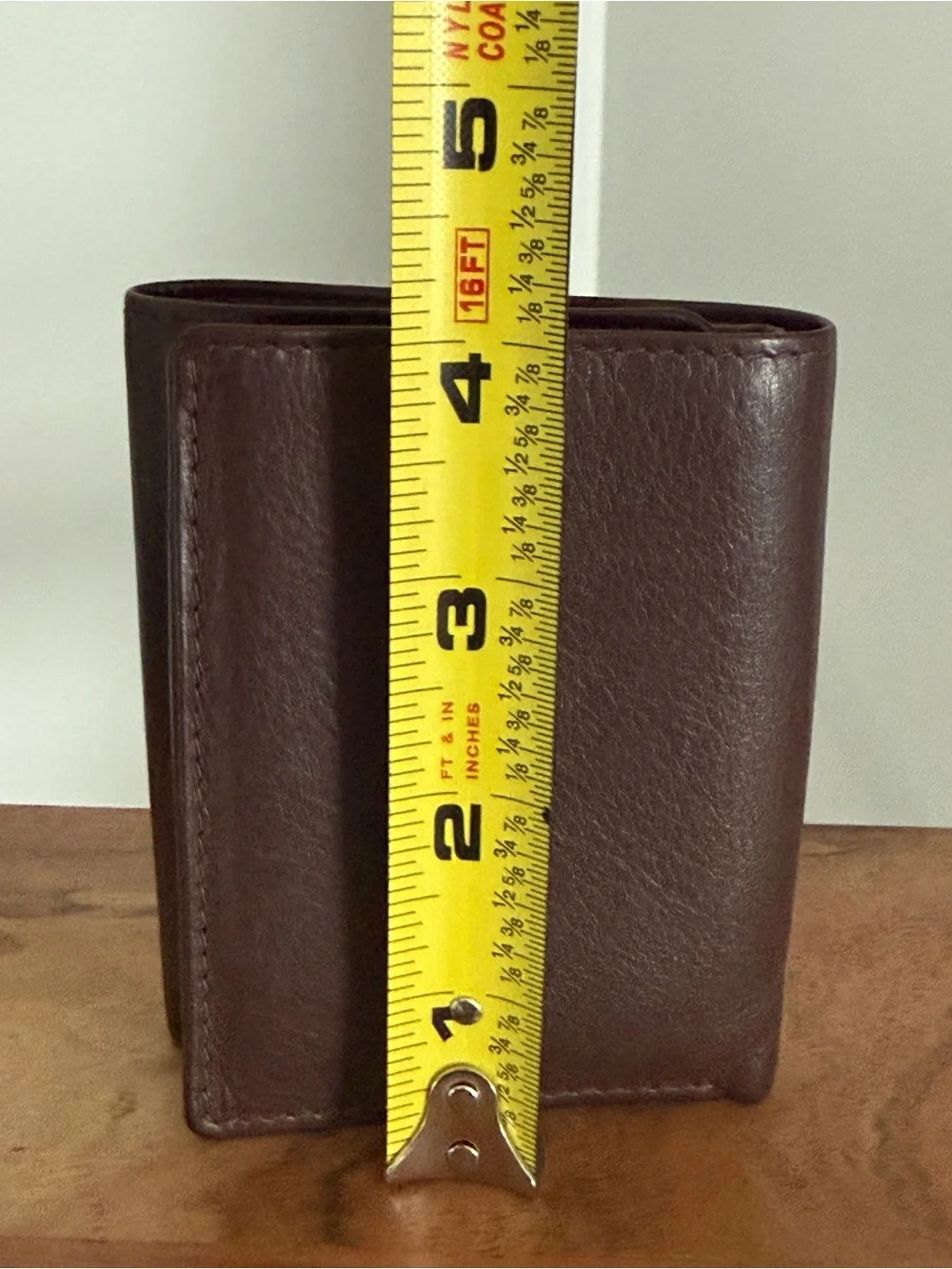 Slim Leather Card Holder Wallet - Brown